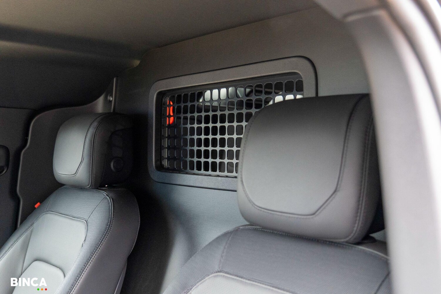 Used Land Rover Defender 2024 for sale - 77853580: Photo 36