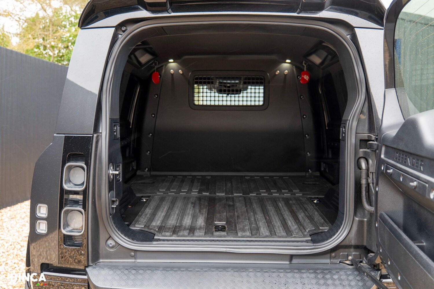 Used Land Rover Defender 2024 for sale - 77853580: Photo 39