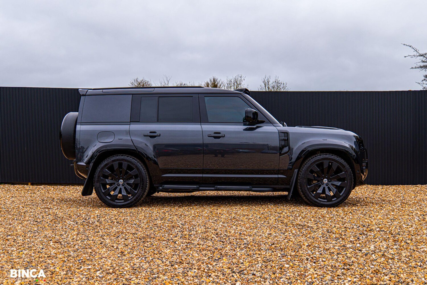 Used Land Rover Defender 2024 for sale - 77853580: Photo 5