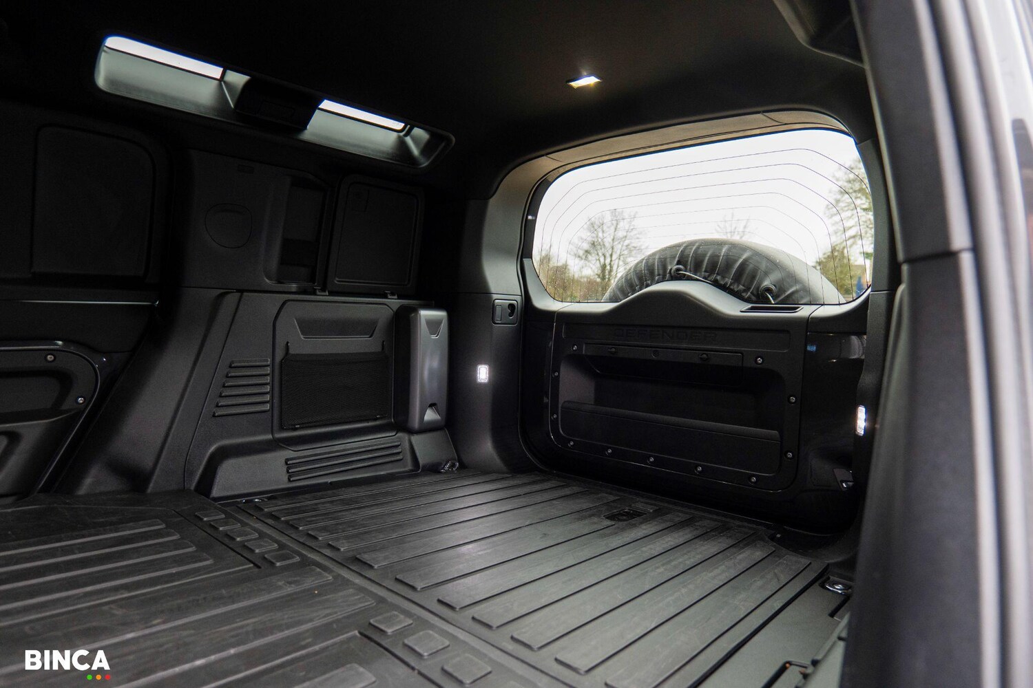 Used Land Rover Defender 2024 for sale - 77853580: Photo 55