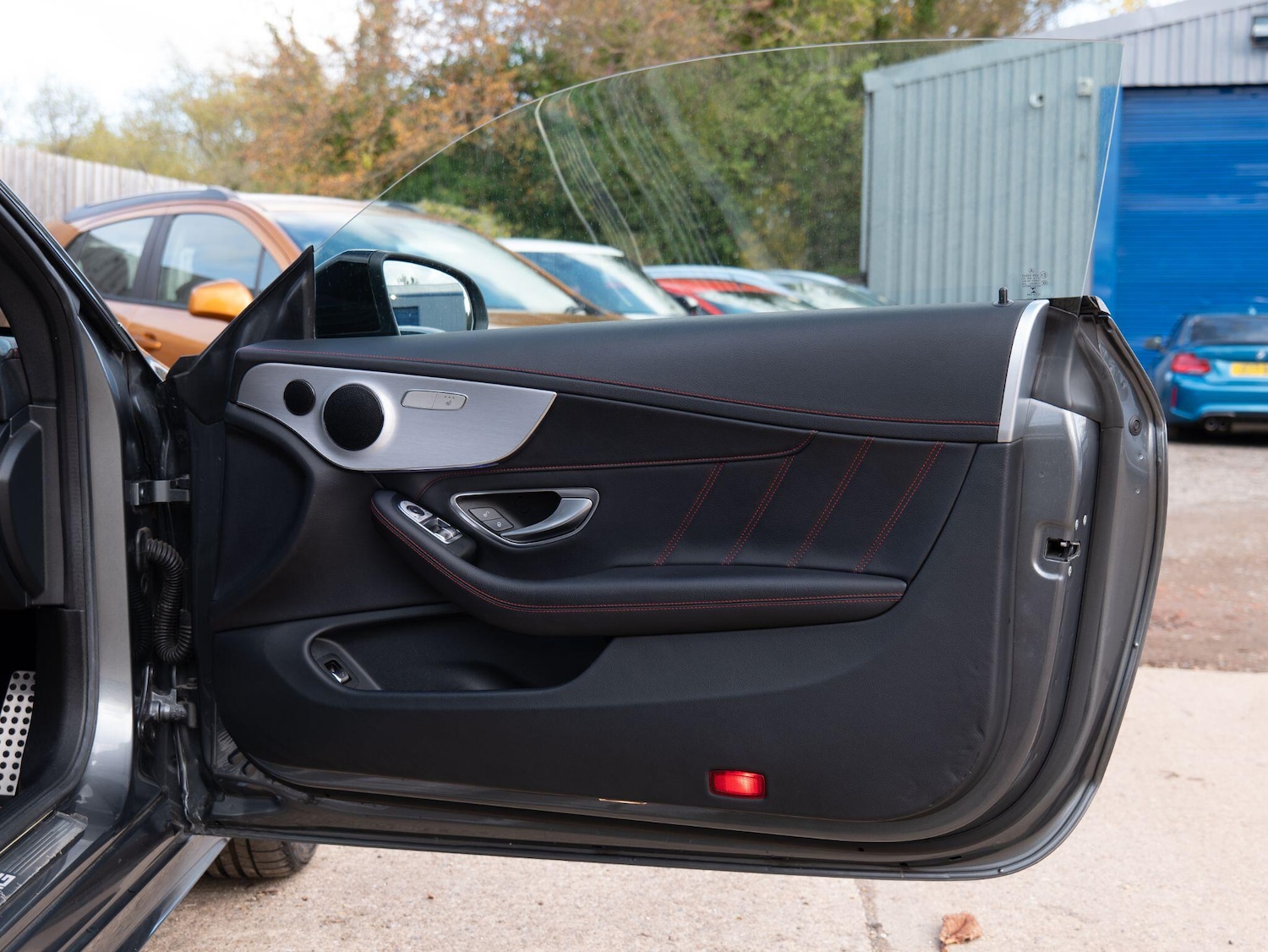 Used Mercedes-Benz C Class 2018 for sale - 76432336: Photo 16