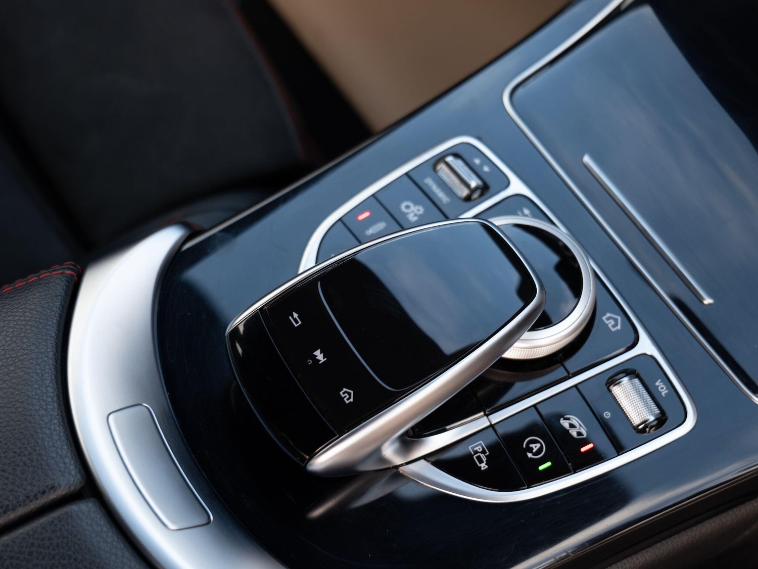 Used Mercedes-Benz C Class 2018 for sale - 76432336: Photo 22