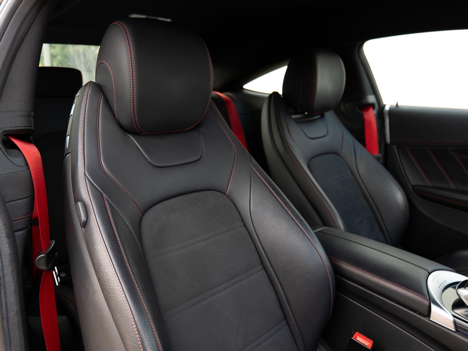 Used Mercedes-Benz C Class 2018 for sale - 76432336: Photo 23