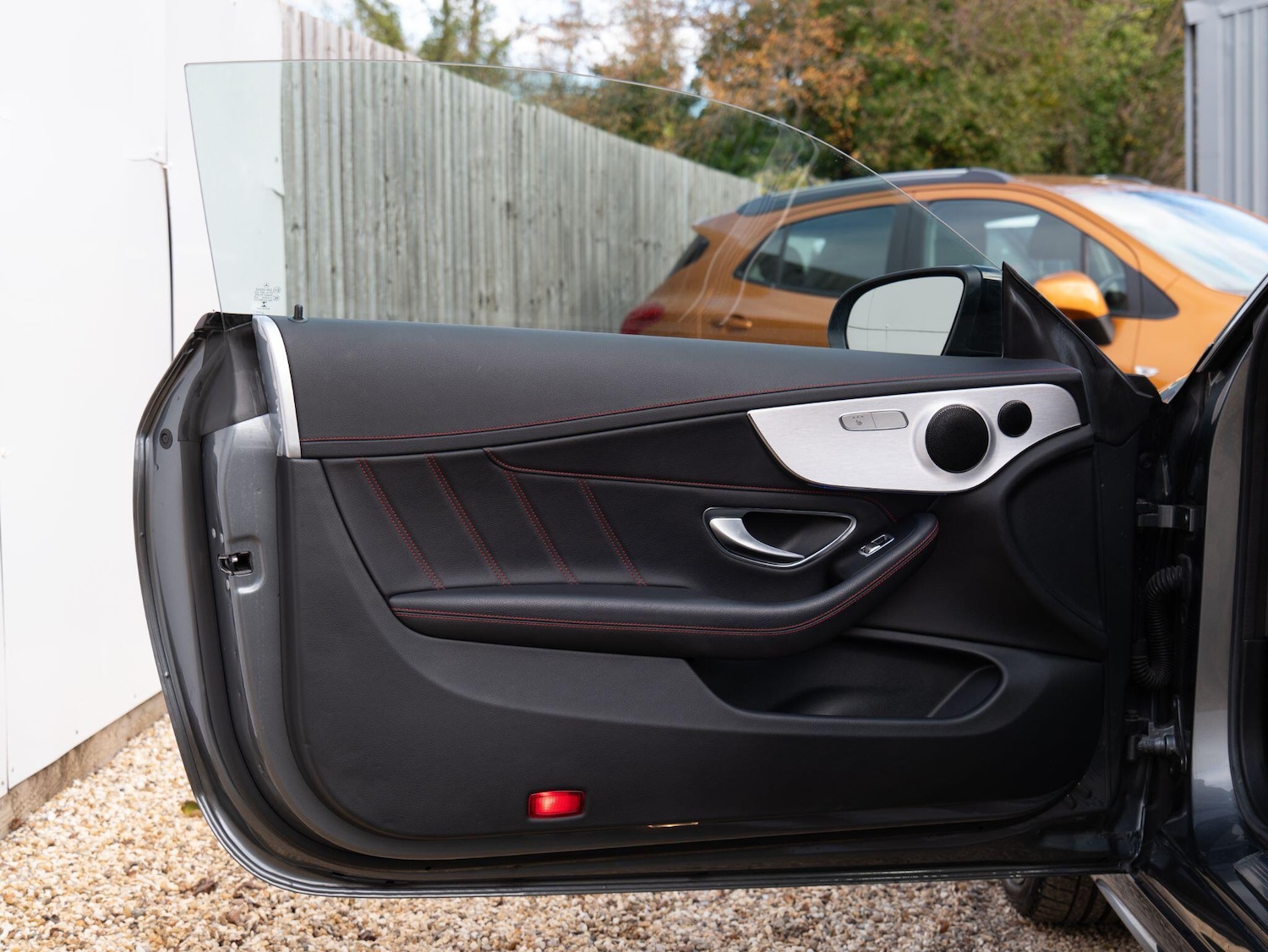 Used Mercedes-Benz C Class 2018 for sale - 76432336: Photo 30