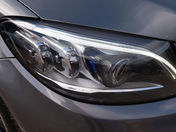 Used Mercedes-Benz C Class 2018 for sale - 76432336: Photo