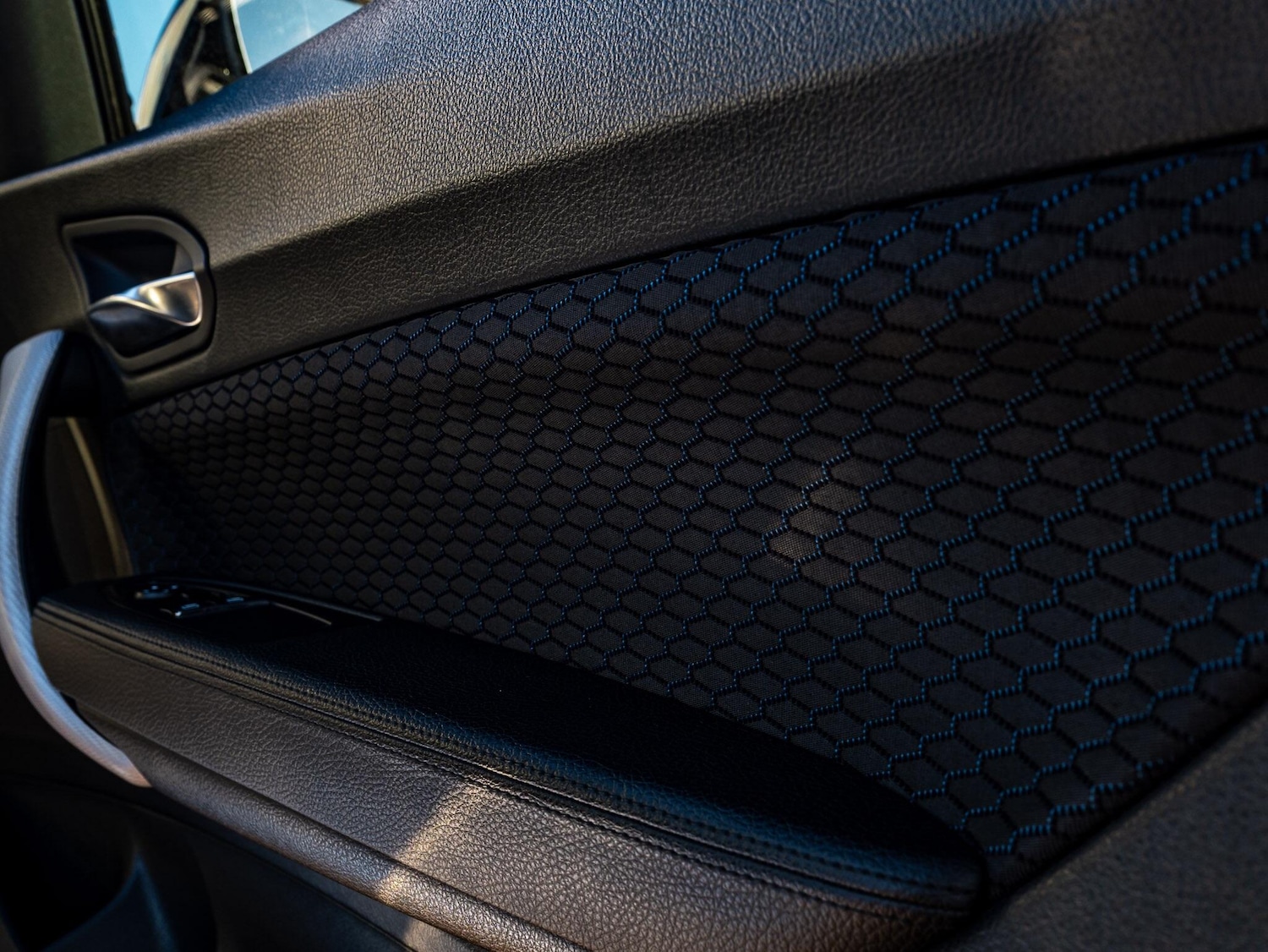 Used BMW 2 Series 2018 for sale - 77082075: Photo 21