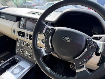 Used Land Rover Range Rover 2010 for sale - 78231232: Photo