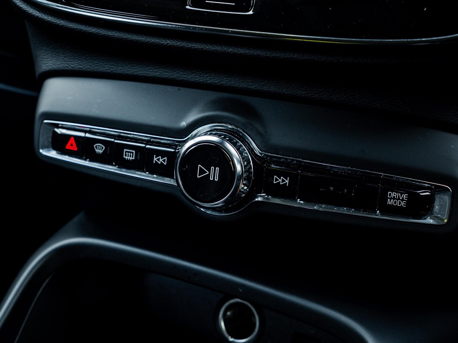 Used Volvo XC40 2021 for sale - 76326785: Photo 33