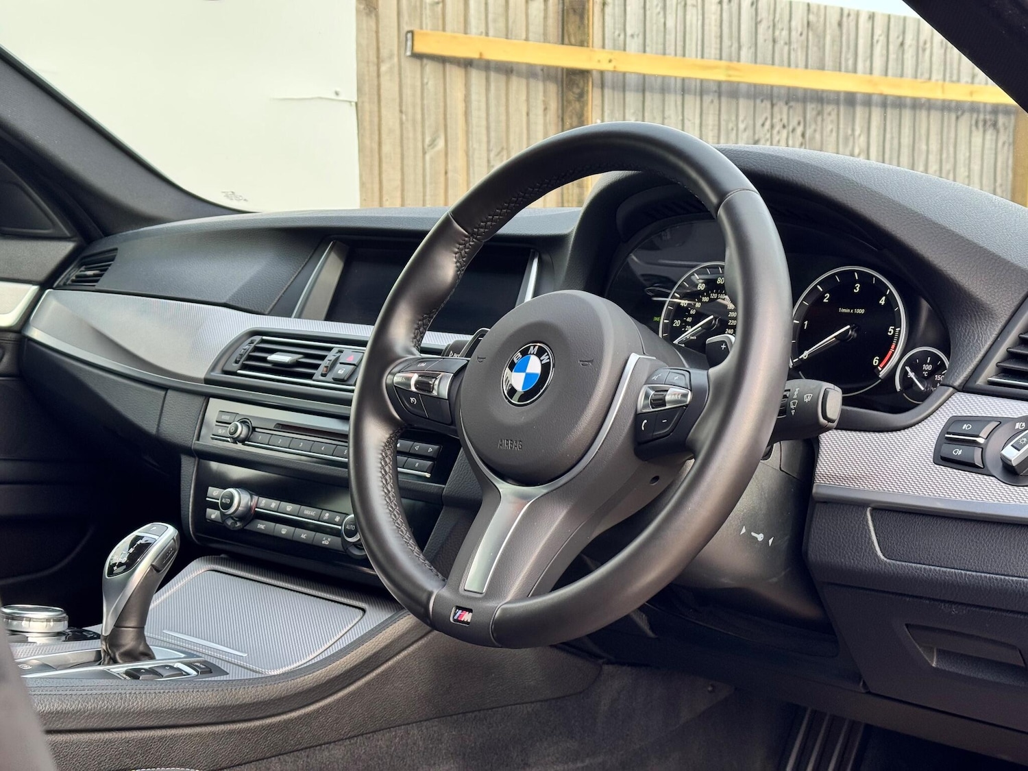 Used BMW 5 Series 2015 for sale - 77768507: Photo 33