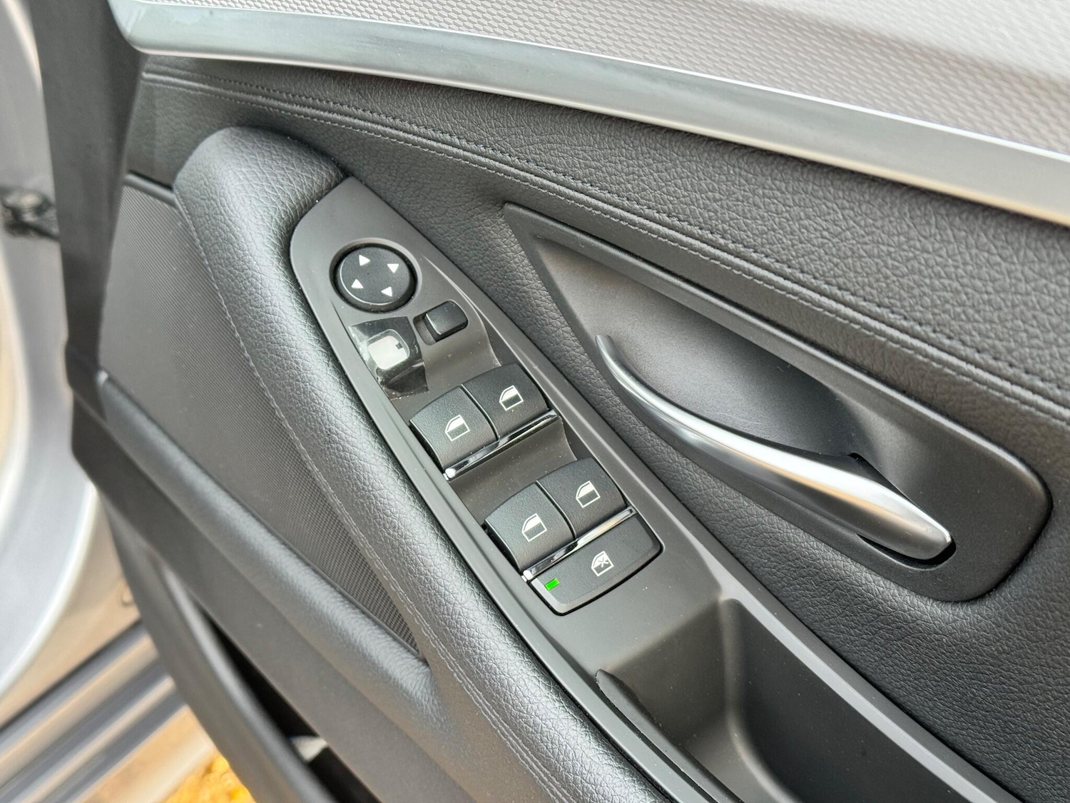 Used BMW 5 Series 2015 for sale - 77768507: Photo 39