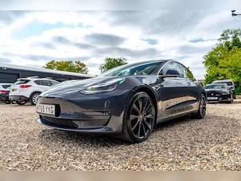 Used Tesla Model 3 2019 for sale - 79532316: Photo