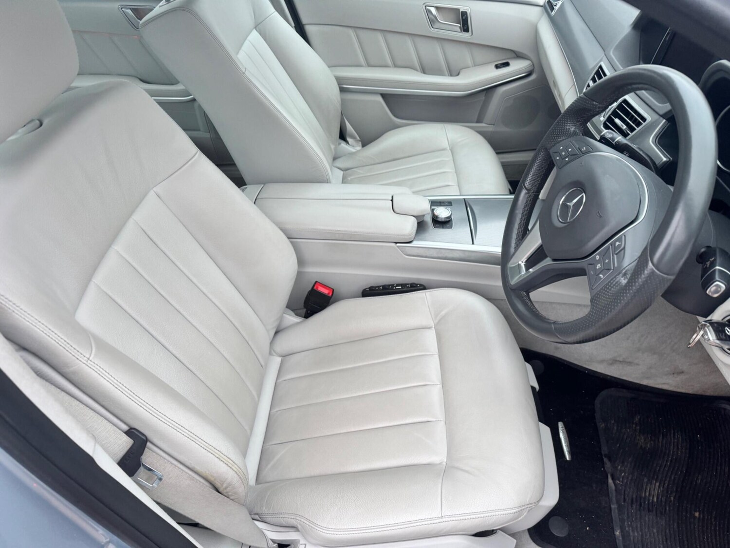 Used Mercedes-Benz E Class 2015 for sale - 77469267: Photo 7