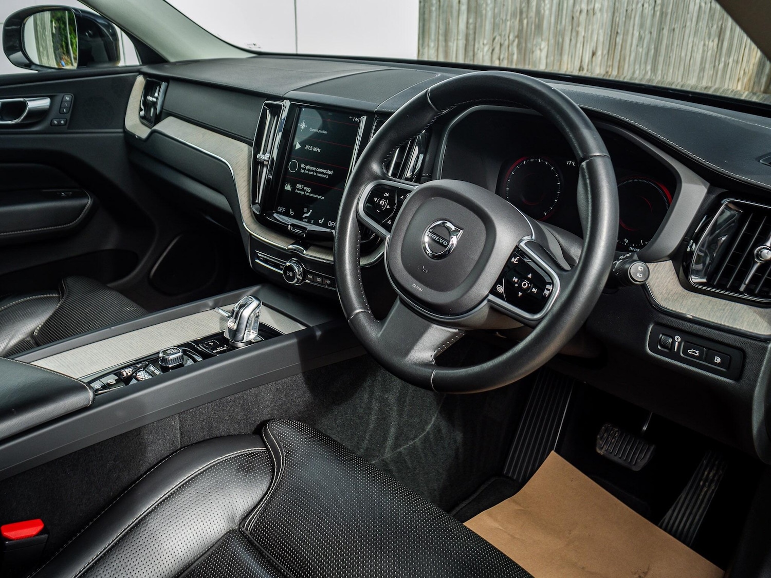 Used Volvo XC60 2019 for sale - 76059279: Photo 21