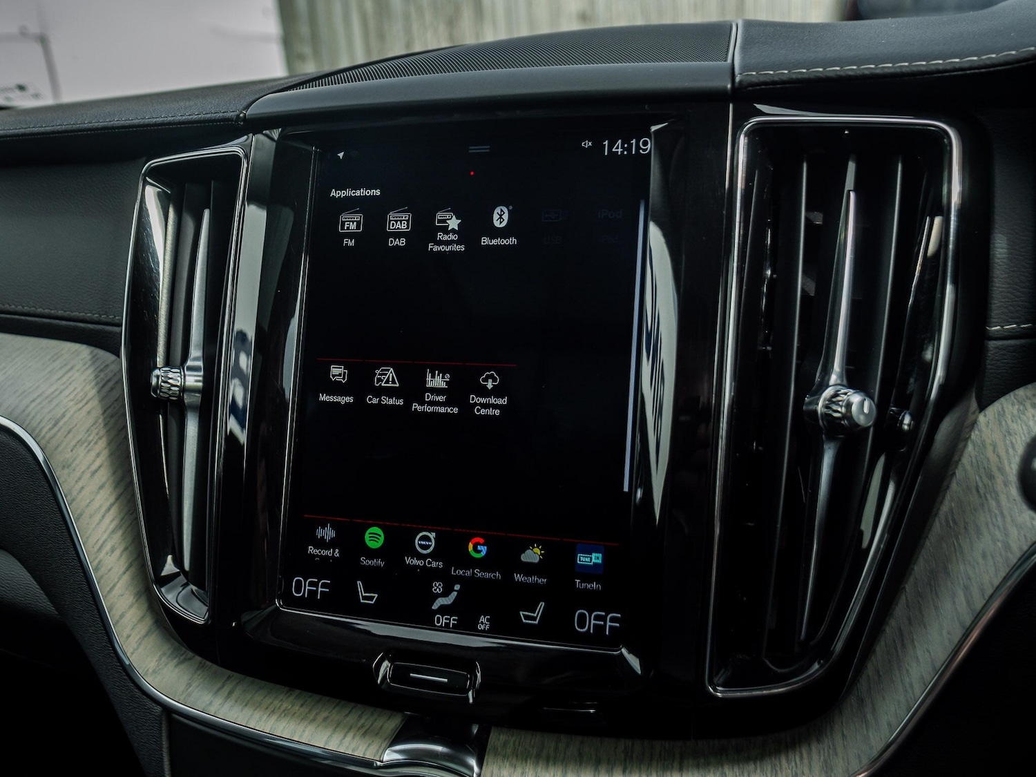 Used Volvo XC60 2019 for sale - 76059279: Photo 25