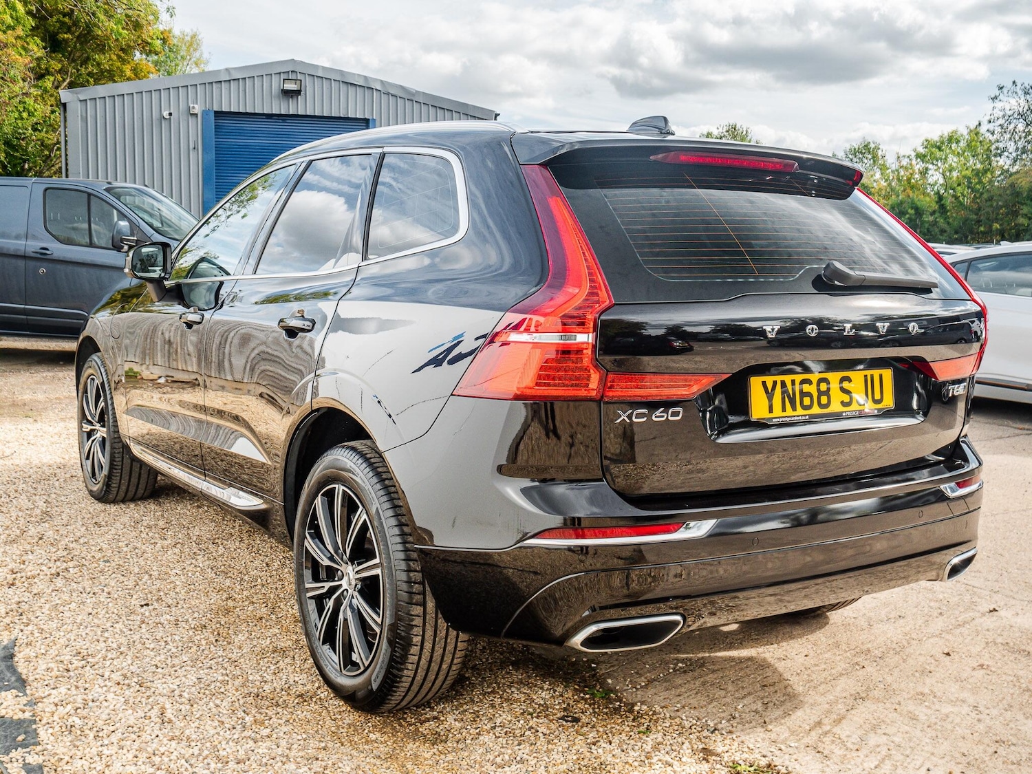 Used Volvo XC60 2019 for sale - 76059279: Photo 7