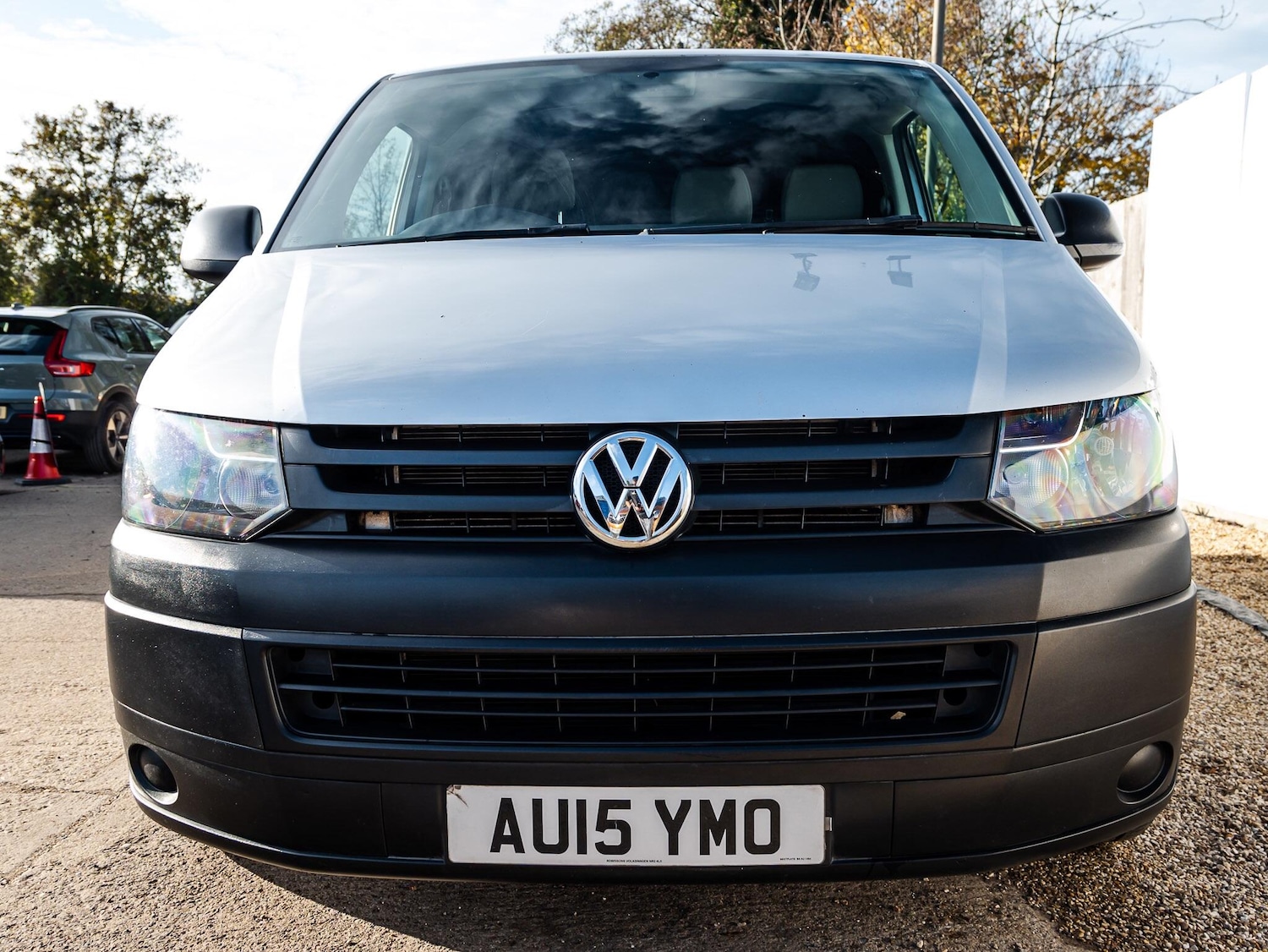 Used Volkswagen Transporter 2015 for sale - 76458152: Photo 2