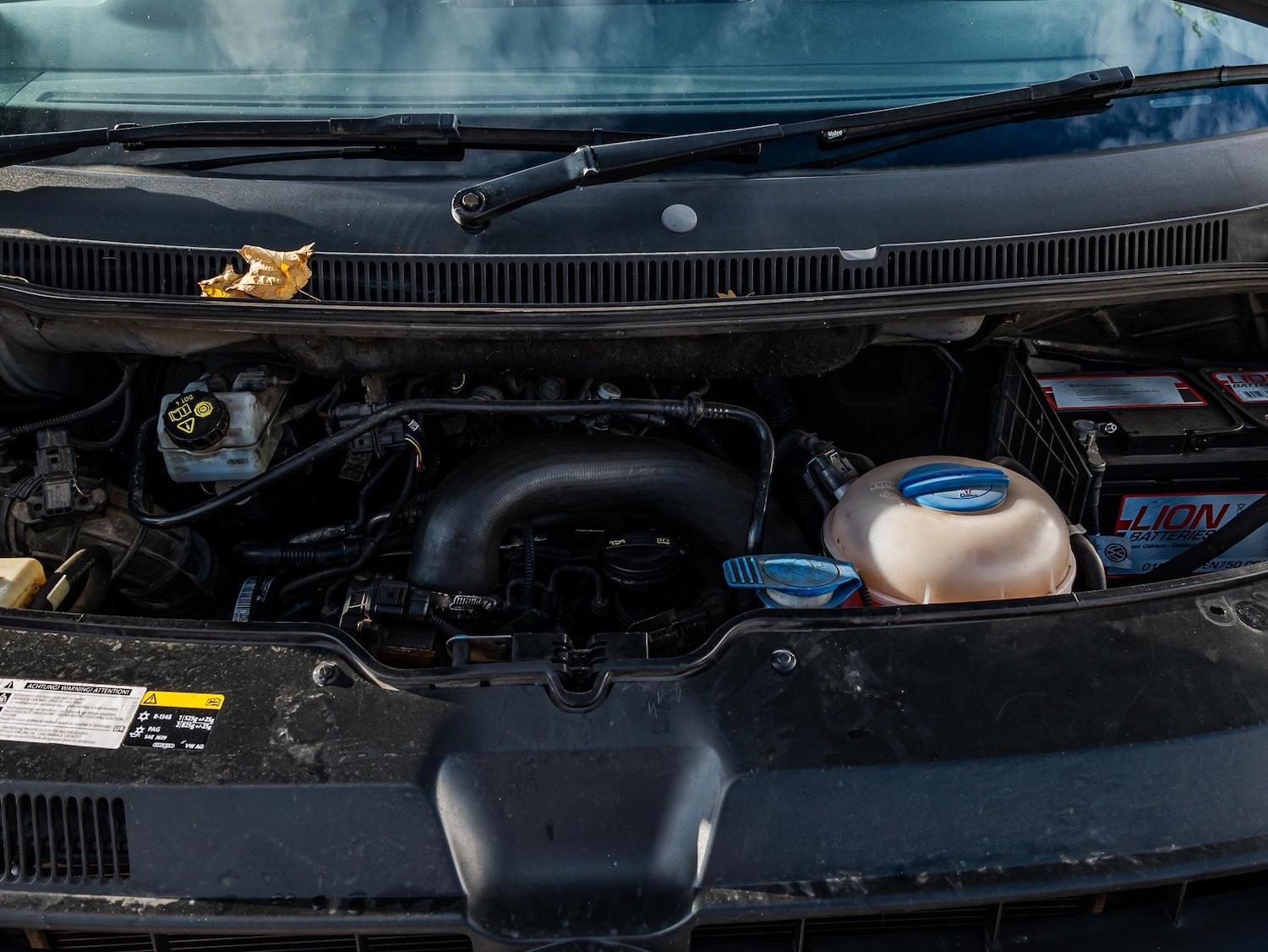 Used Volkswagen Transporter 2015 for sale - 76458152: Photo 29