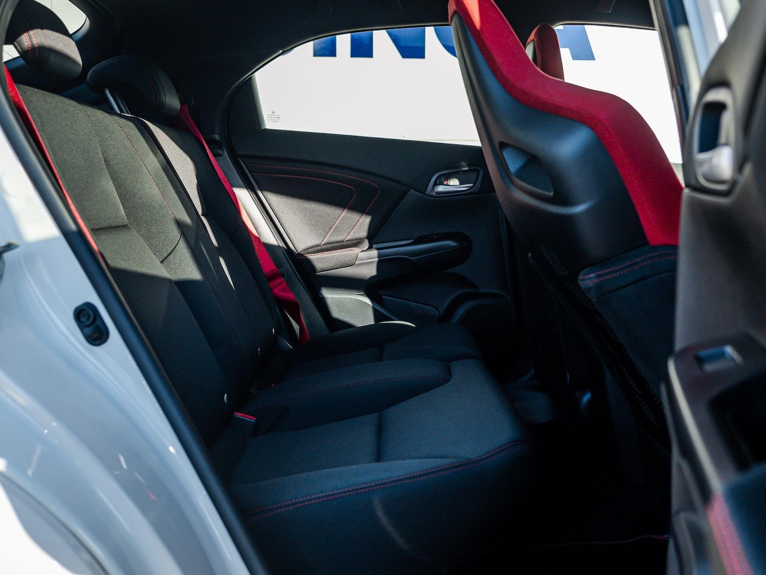 Used Honda Civic 2017 for sale - 76645560: Photo 26