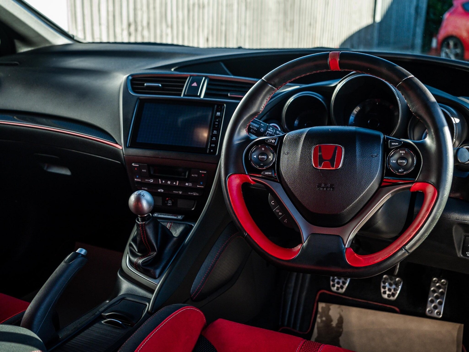 Used Honda Civic 2017 for sale - 76645560: Photo 27