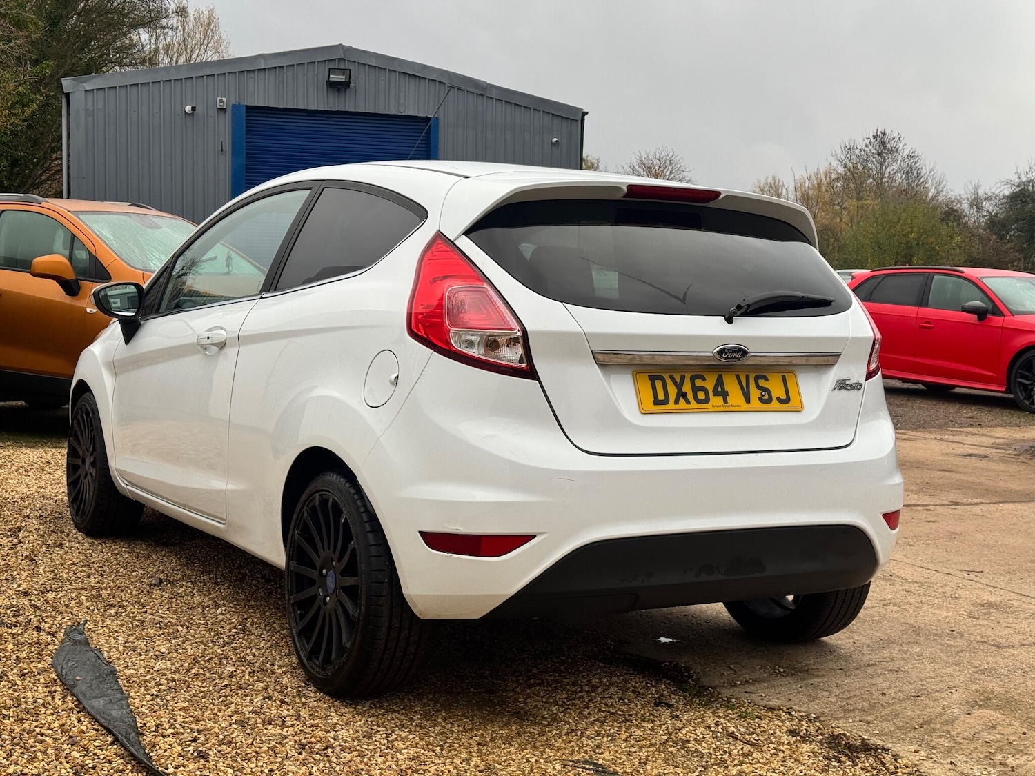 Used Ford Fiesta 2014 for sale - 76584678: Photo 4