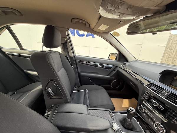 Used Mercedes-Benz C-Class 2011 for sale - 75678408: Photo 12