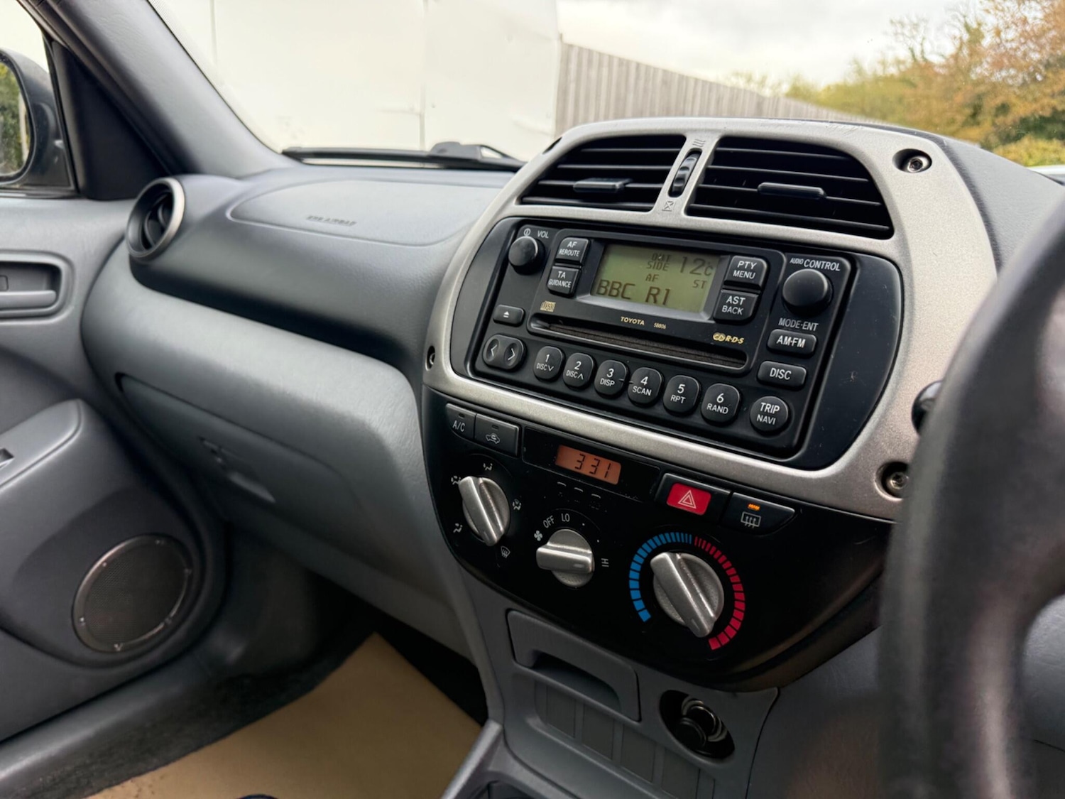 Used Toyota RAV4 for sale - 76095065: Photo 11