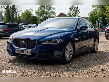 Used Jaguar XE 2015 for sale - 78535232: Photo
