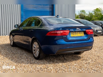 Used Jaguar XE 2015 for sale - 78535232: Photo