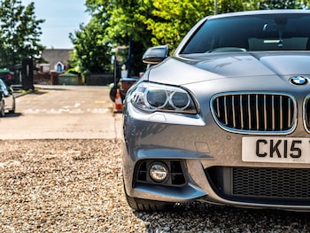Used BMW 5 Series 2015 for sale - 79061306: Photo