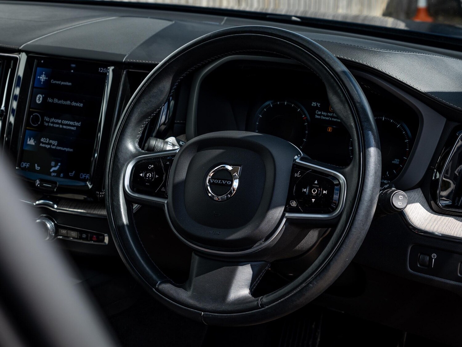 Used Volvo XC60 2021 for sale - 75769802: Photo 31