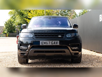 Used Land Rover Range Rover Sport 2017 for sale - 79471732: Photo