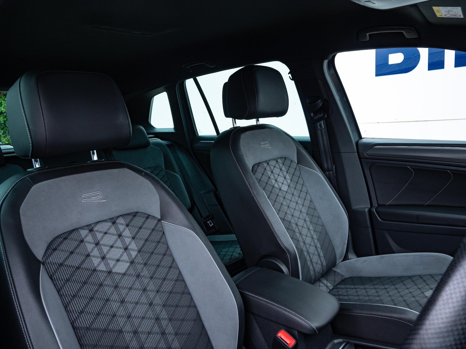 Used Volkswagen Tiguan 2021 for sale - 75614140: Photo 23