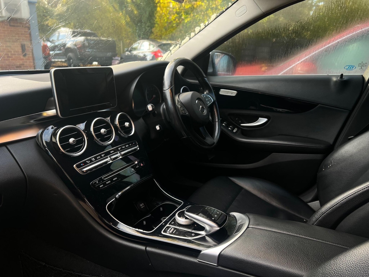 Used Mercedes-Benz C Class 2015 for sale - 76360593: Photo 6