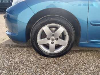 Used Peugeot 207 2009 for sale - 74810290: Photo