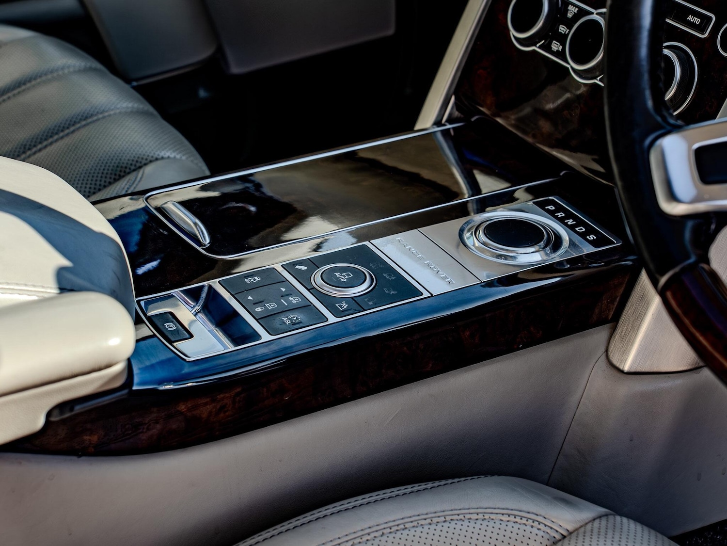 Used Land Rover Range Rover 2015 for sale - 78019274: Photo 41