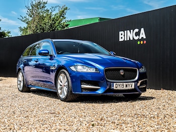 Used Jaguar XF 2019 for sale - 79158456: Photo
