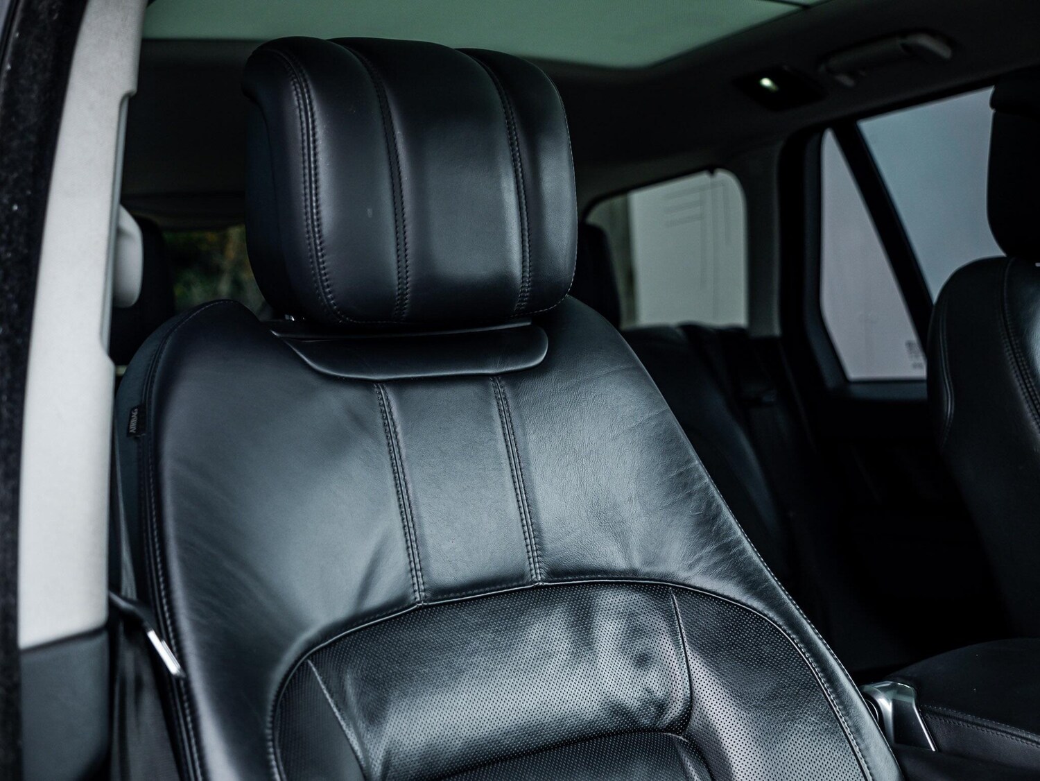 Used Land Rover Range Rover 2018 for sale - 76549635: Photo 25