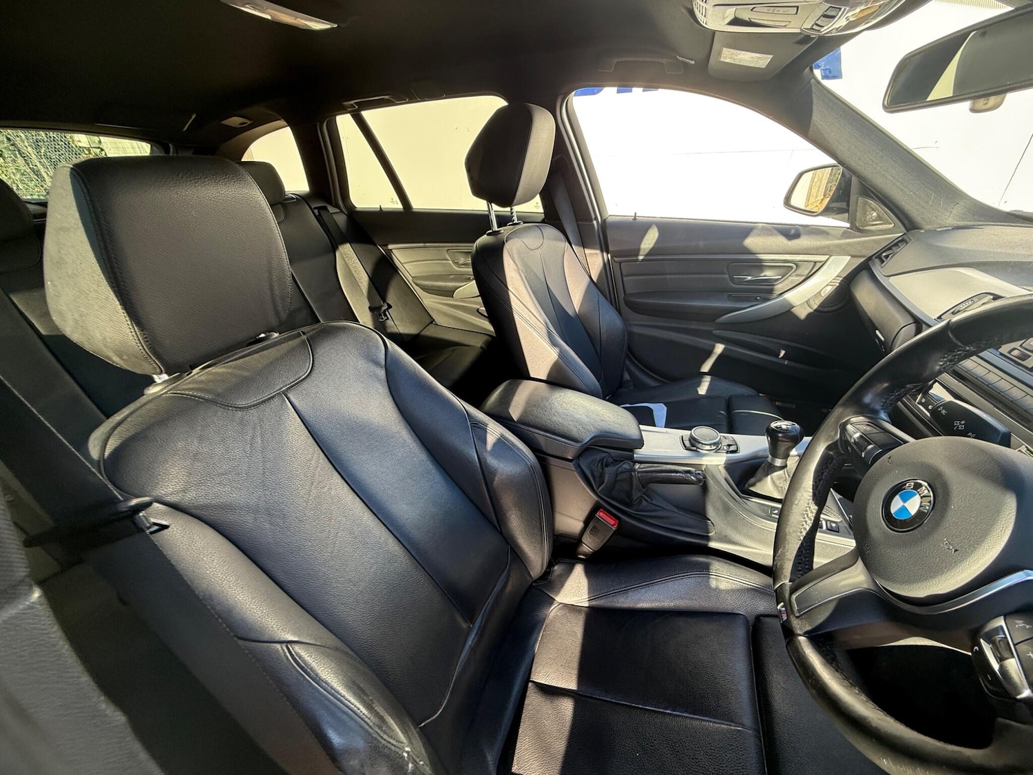 Used BMW 3 Series 2015 for sale - 77015512: Photo 12