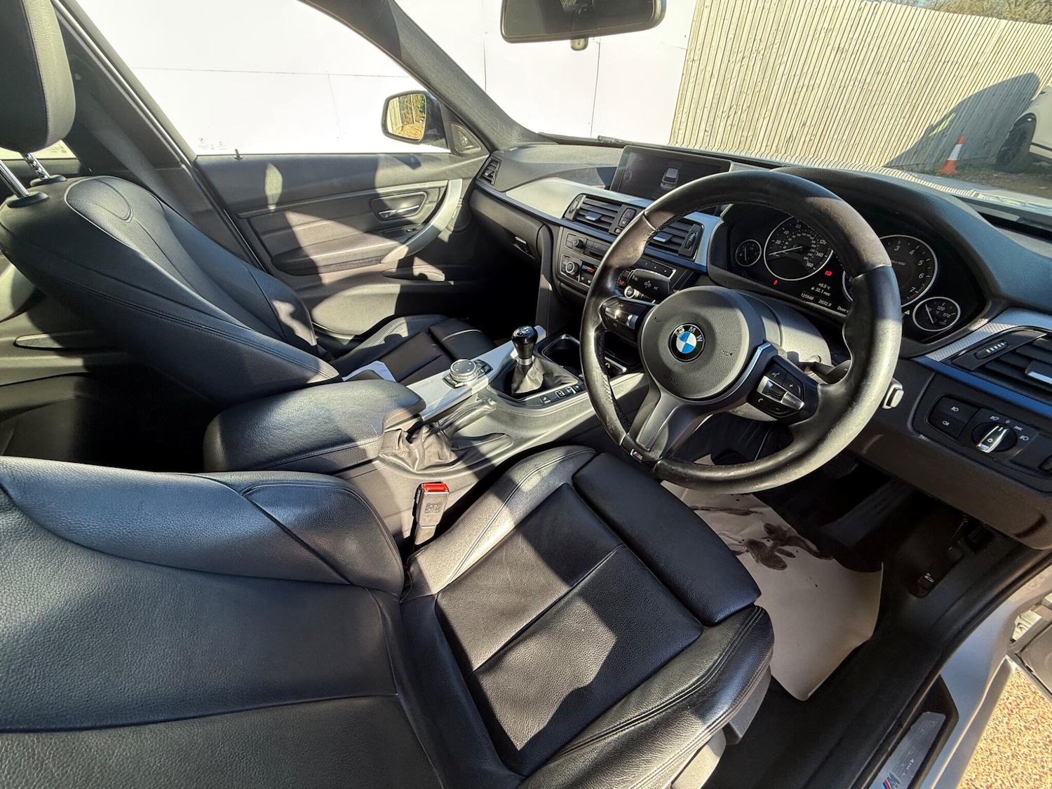 Used BMW 3 Series 2015 for sale - 77015512: Photo 13