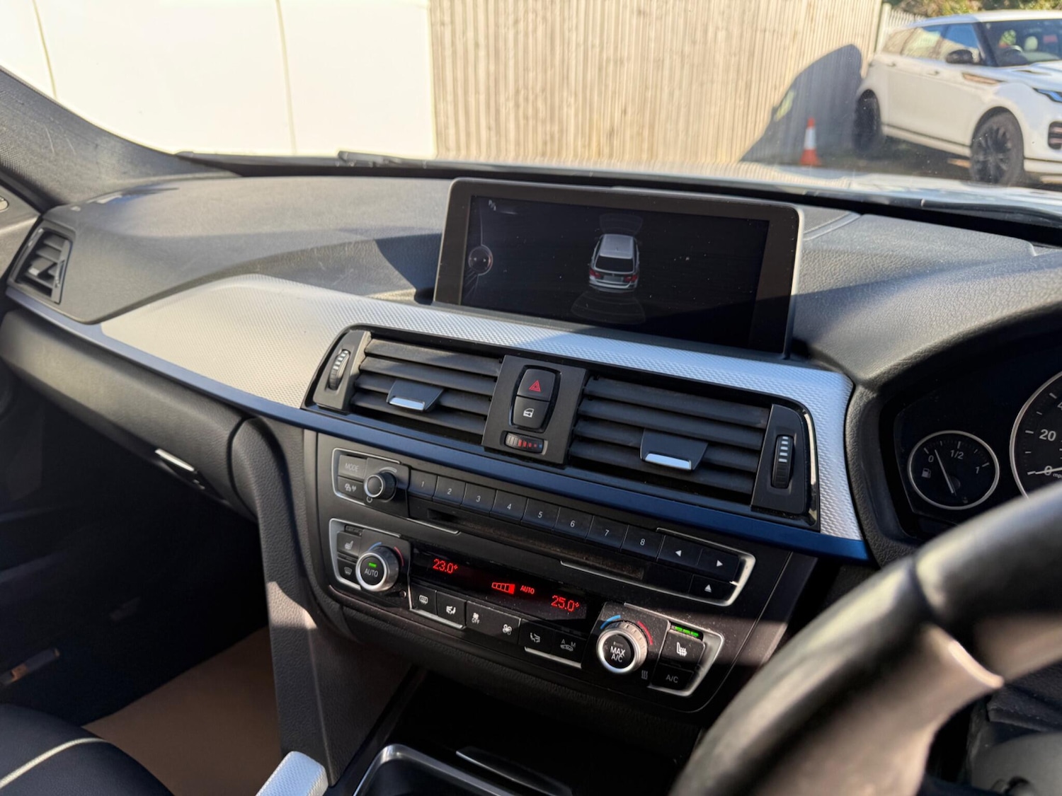 Used BMW 3 Series 2015 for sale - 77015512: Photo 20