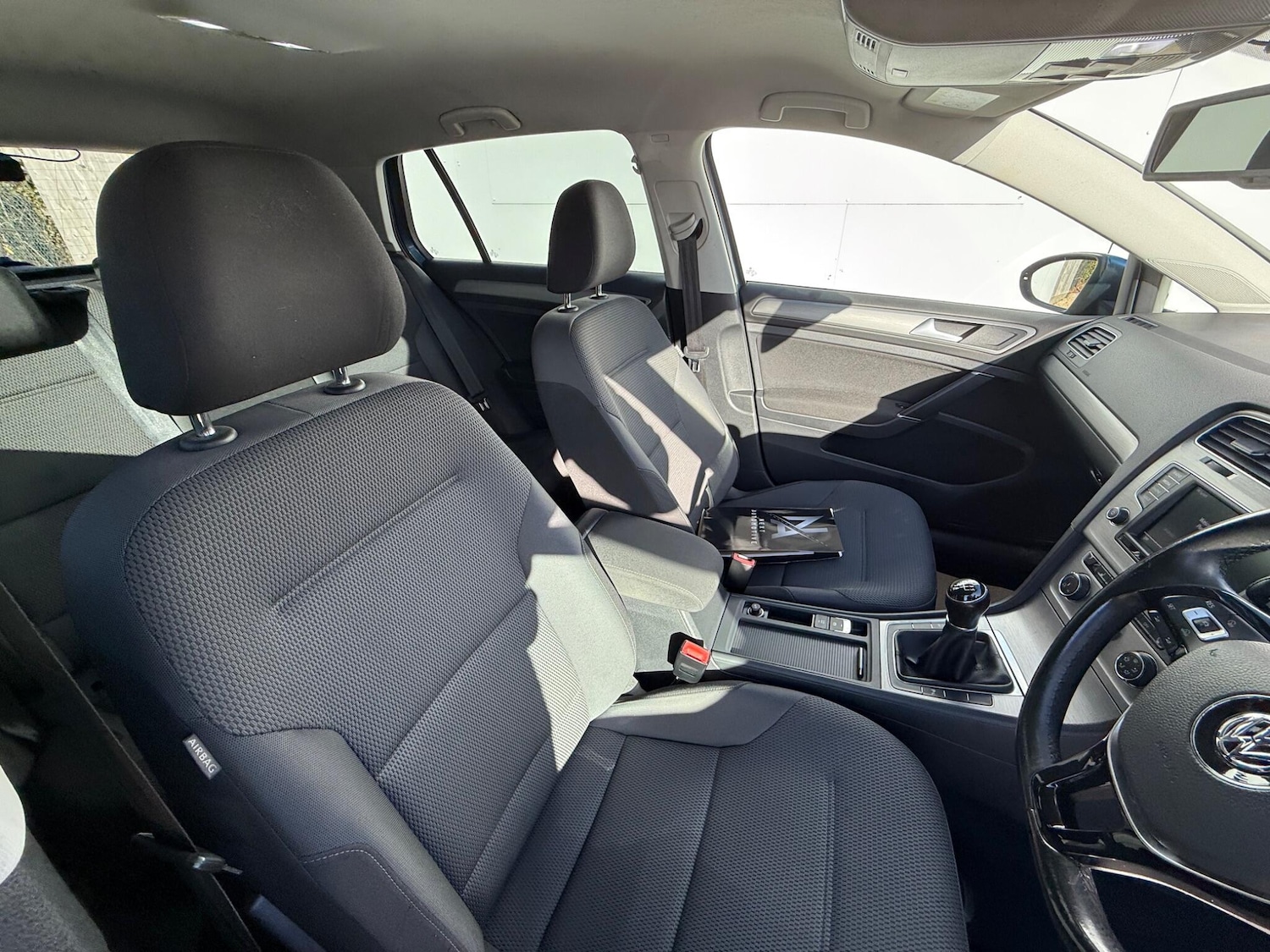 Used Volkswagen Golf 2016 for sale - 76424063: Photo 14