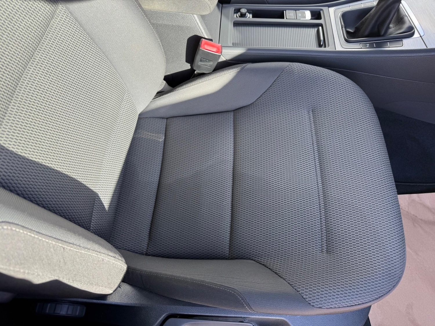 Used Volkswagen Golf 2016 for sale - 76424063: Photo 27