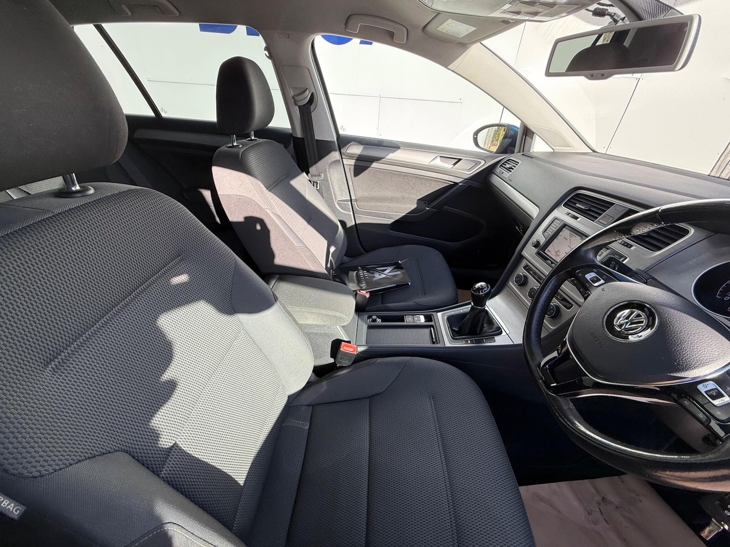 Used Volkswagen Golf 2016 for sale - 76424063: Photo 9