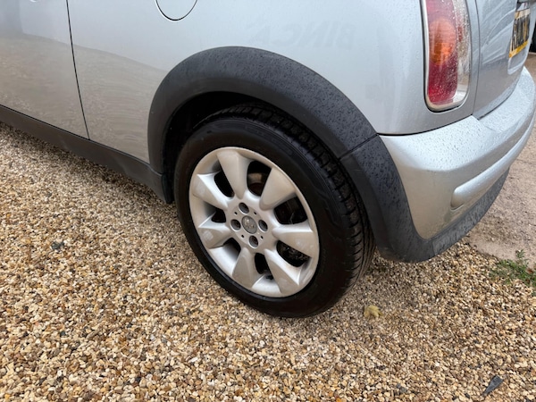 Used MINI Hatch 2002 for sale - 75477773: Photo 16