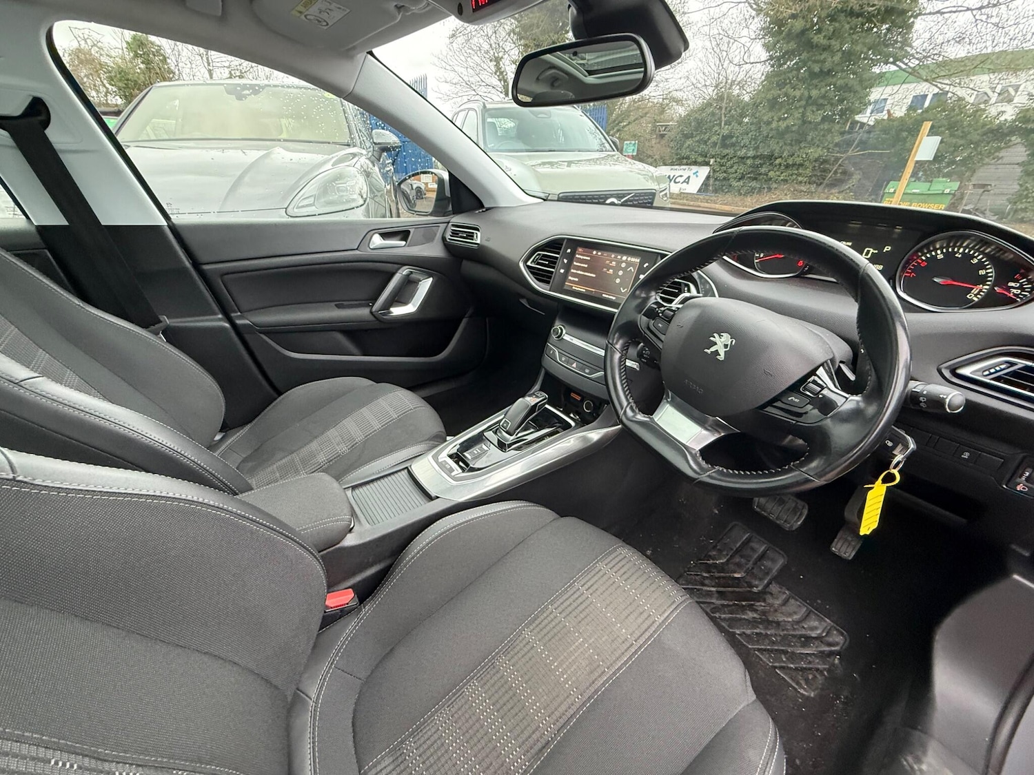 Used Peugeot 308 2019 for sale - 77497233: Photo 3