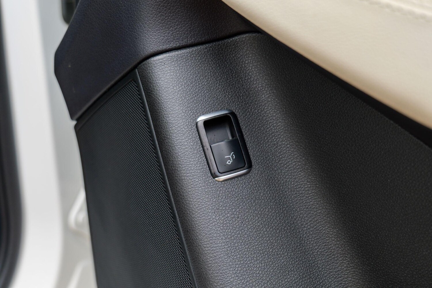 Used Mercedes-Benz GLE 2016 for sale - 77625515: Photo 19