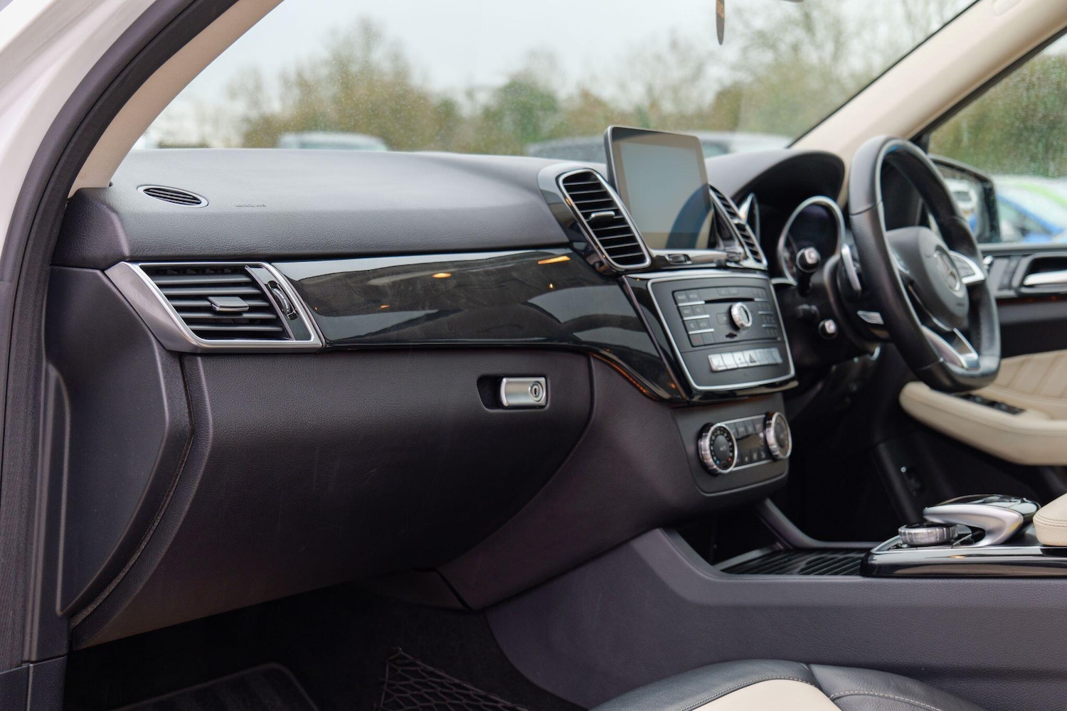 Used Mercedes-Benz GLE 2016 for sale - 77625515: Photo 7