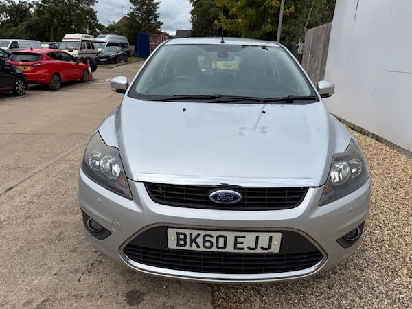 Used Ford Focus 2010 for sale - 75697393: Photo 3