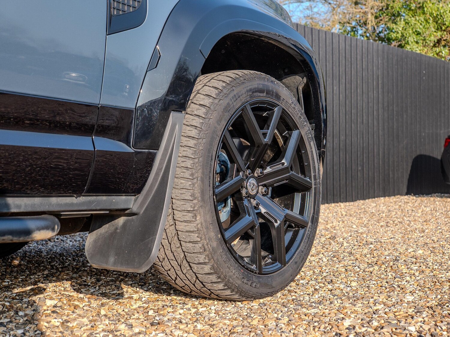 Used Land Rover Defender 110 for sale - 77769275: Photo 17