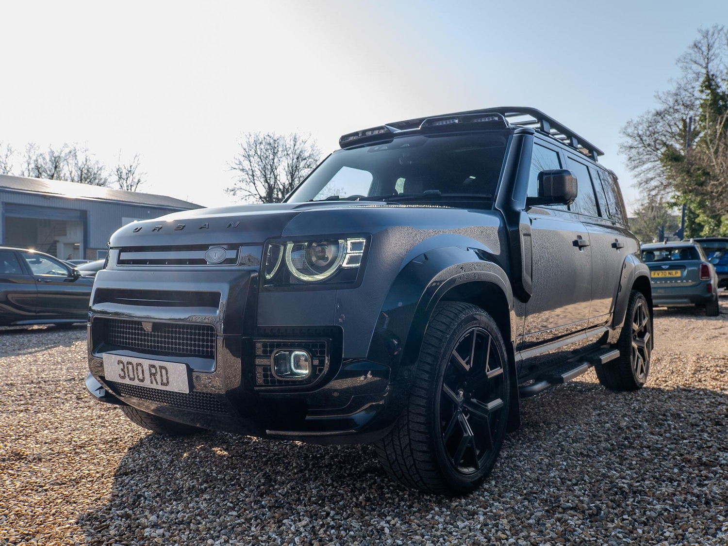 Used Land Rover Defender 110 for sale - 77769275: Photo 2